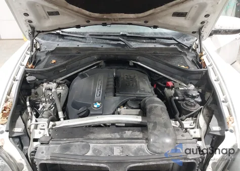 2013 BMW X5 xDrive35I/xDrive35I Premium/xDrive35I Sport Activity z USA, uszkodzony, nr VIN 5UXZV4C56D0G50501